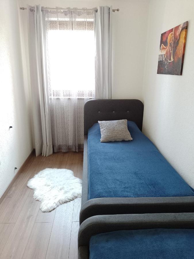 Martina 2 Apartment Basanija Luaran gambar